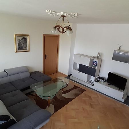 Apartment Marasha Plovdiv Eksteriør billede