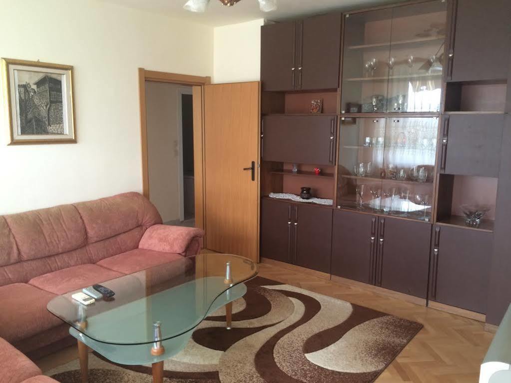 Apartment Marasha Plovdiv Eksteriør billede